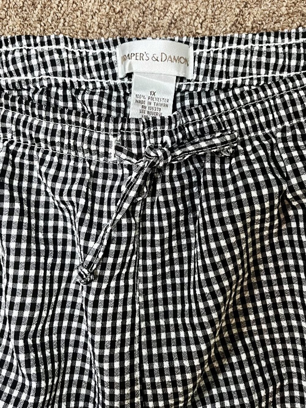 LADIES SIZE 1X DRAPERS & DAMONS PULL ON BLACK WHITE GINGHAM WIDE LEG PANTS